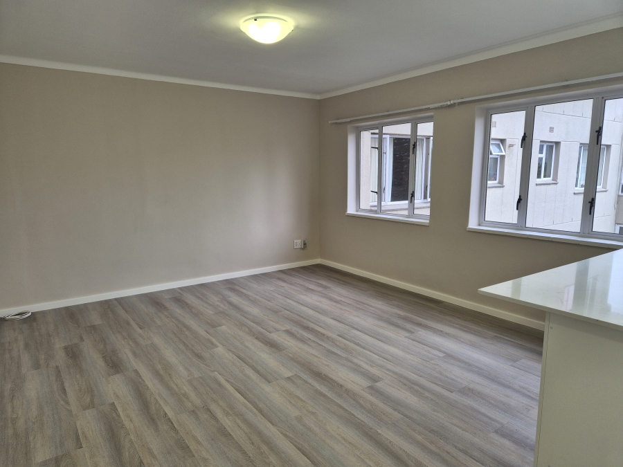 1 Bedroom Property for Sale in Pinelands Western Cape